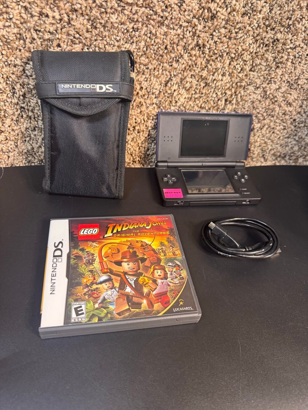 Nintendo DS Lite Cobalt Blue w/stylus, carrying case, charger & game